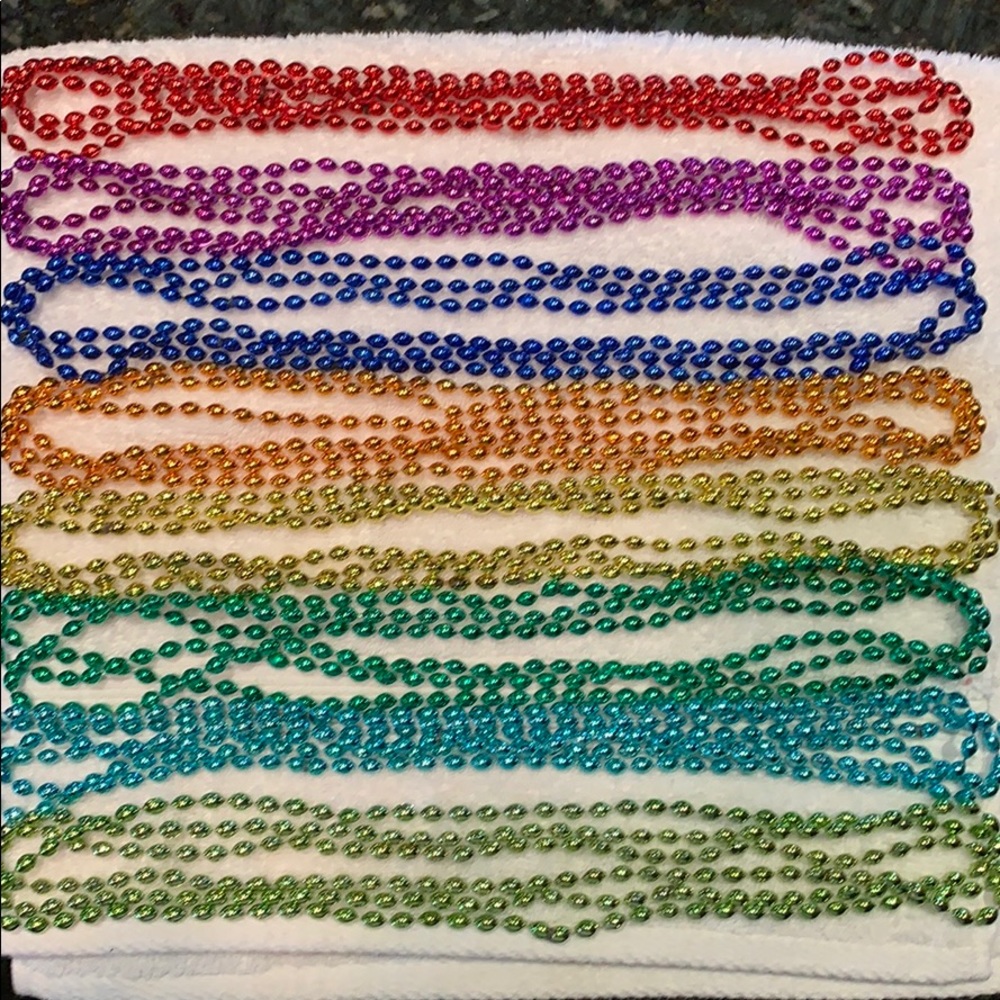 Mardi Gras beads 8 colors / 24 necklaces